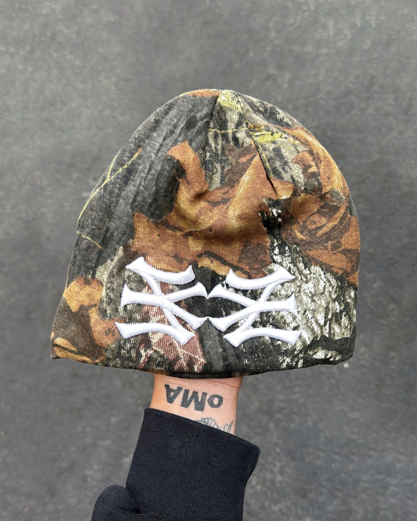 NY NY SKULL CAP (FOREST CAMO)