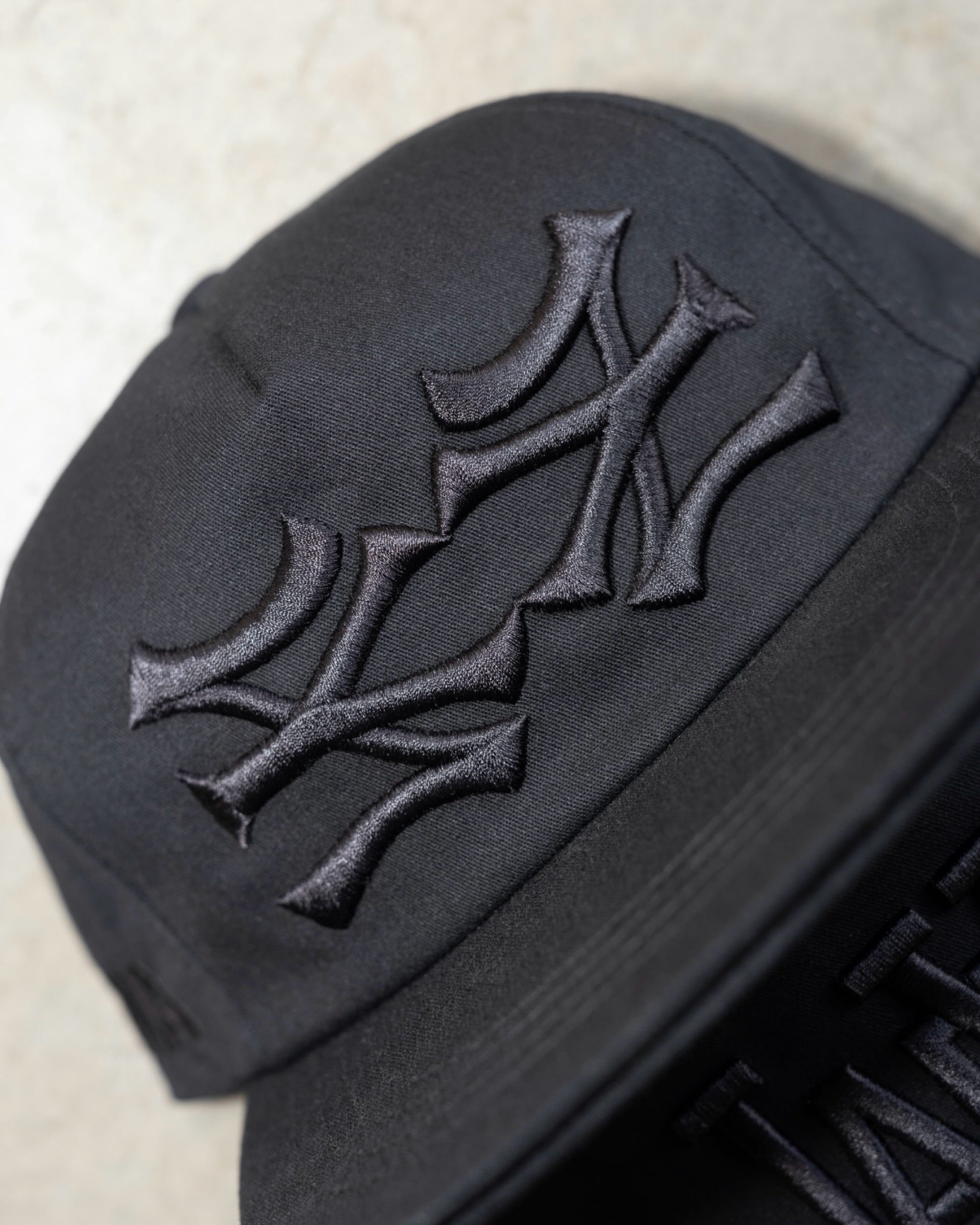 NY NY HAT (TRIPLE BLACK)