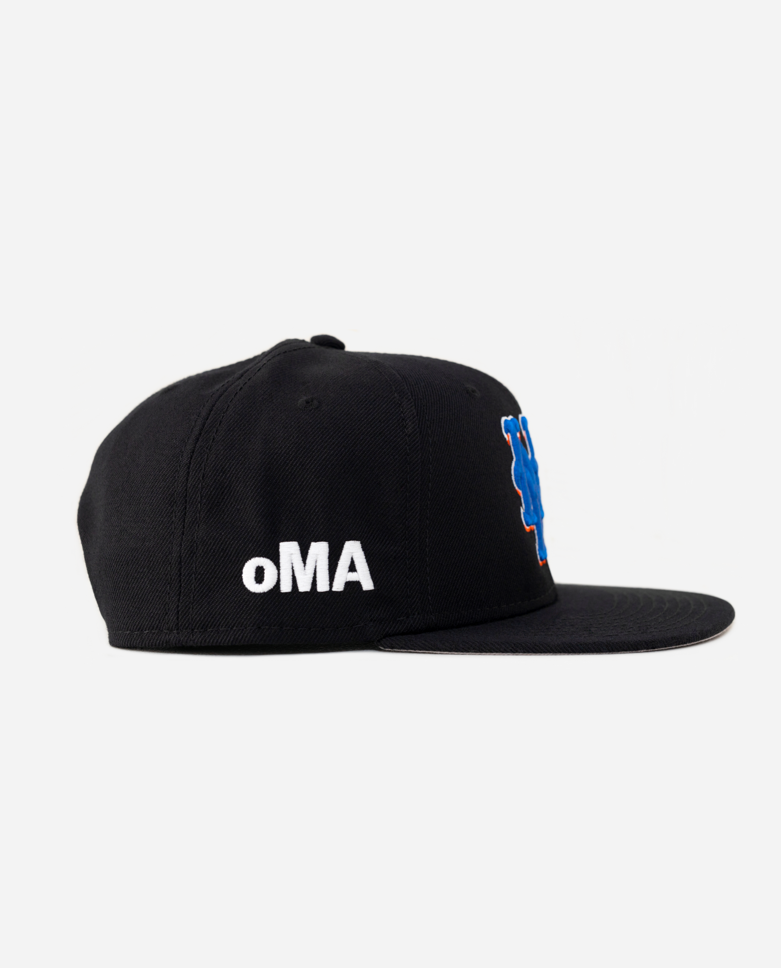 QUEENS HAT (BLACK)