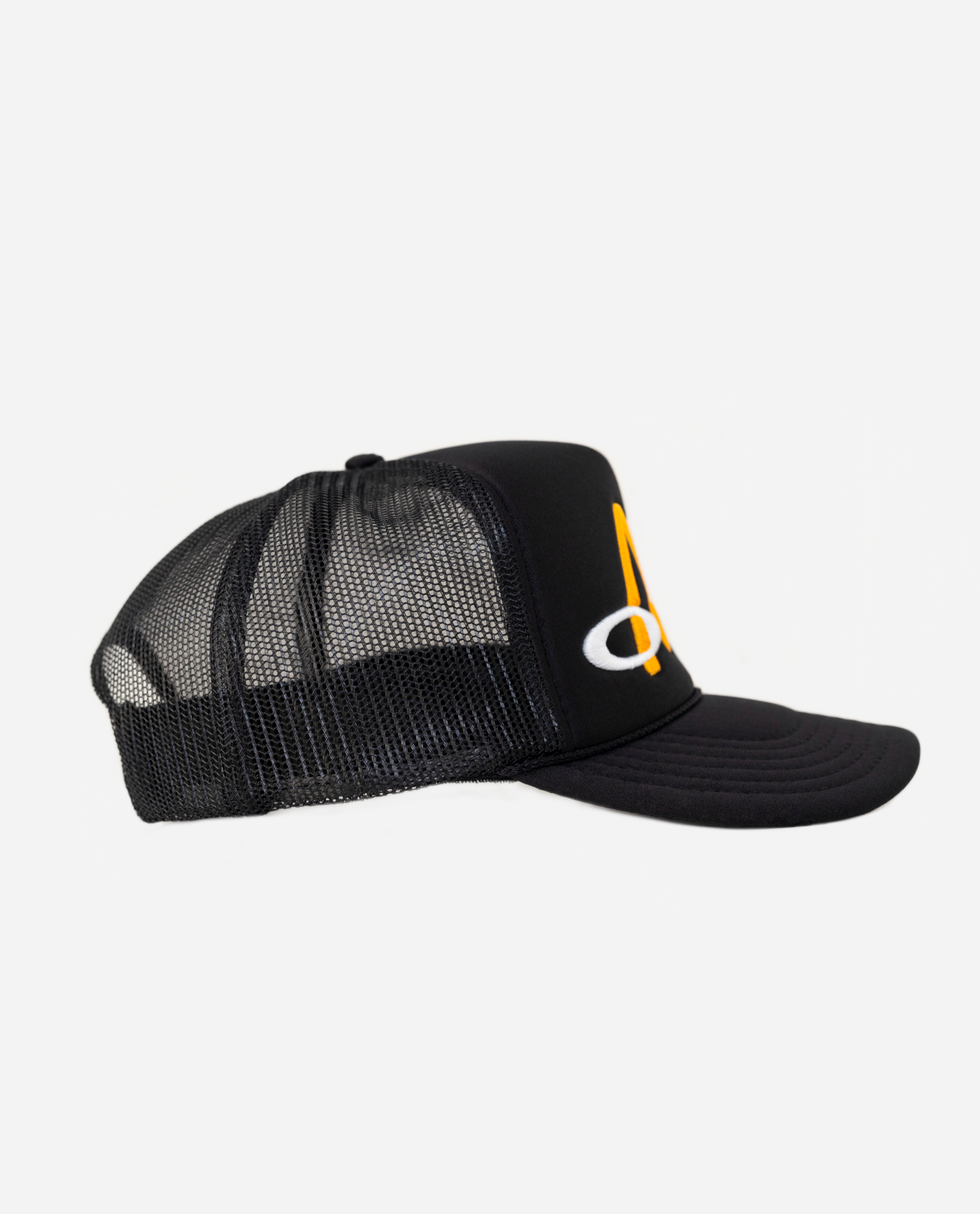 oMA BURGER TRUCKER HAT (BLACK)